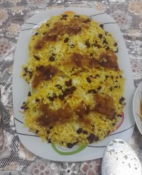 زرشک پلو با مرغ زعفرانی