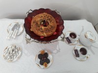 کیک گردوکشمش لطفاورق بزنید موقه درآوردن ازقالب کیک نصف شدشمازیباببینید