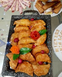 پیراشکی گوشت وسبزیجات