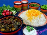 خورشت گوجه سبز