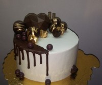 کیک اسفنجی وانیلی