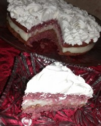 کیک با رو کش خامه