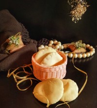 نان لبنانی کپشن خوانده شود