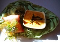 دال عدس کپشن خوانده شود