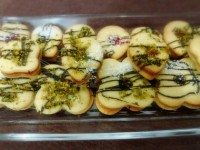 شیرینی مربایی ونان خامه ای