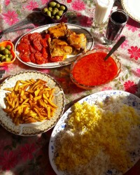 ناهار روز آفتابی