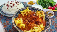 خوراک مرغ و لوبیا