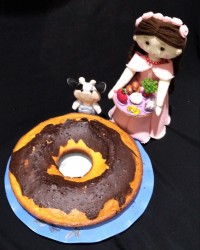 کیک دورنگ (خانم سوزان شریعت)