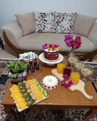 میز سالگرد عقد