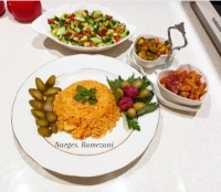 دمی گوجه به همراه یه سالاد خوشمزه