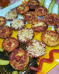 کتلت مرغ کنجدی