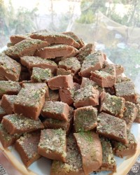 شیرینی سنتی گیلان چوپاردونه حلوا که قدیما مادرامون