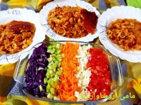 پاستای گوشت وقارچ وتهدیگ سیب زمینی رنده شده