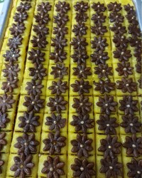 شیرینی اسلایس بالشتی