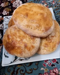 نون خوشمزه و روغنی تو پر برای صبحونه❤ اولین پست لایک و فالو فراموش نشه