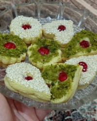 شیرینی مربایی (شیرینی عید)خیلی ترد وخوشمزست دوستان
