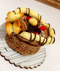 تارت مربایی (تمشک) کپشن خوانده شود