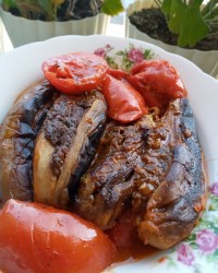 بادمجان شکم پر