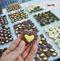 سلام به همه ی بانوهای باسلیقه و هنرمند پاپیون