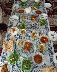 سفره مهمونی جاتون سبز دوستان خورشت ها قیمه بادمجان