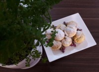 شیرینی نان خامه ای