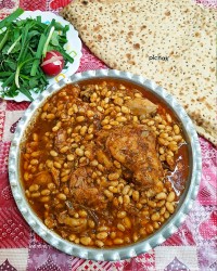 خوراک لوبیا سفید اسپانیایی