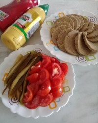 کالباس مرغ خونگی