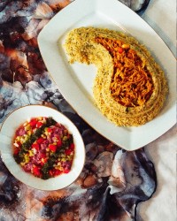 شوید پلو با مرغ و سالاد شیرازی