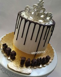 اسفنجی تخته ای سفارشی دخترونه فوندانت شکلات