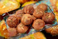 کیک یزدی ورق بزنید بافتش هست