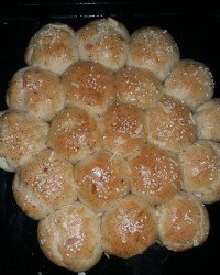 لونه زنبوری.