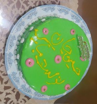 کیک با فیلینگ موز و گردو