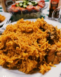 دمپختک مرغ و سالاد فصل