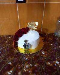 کیک تولد همسری خودم پز با فیلینگ گردو موز