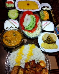 سفره افطار چهارم رمضان سال۱۴۰۰