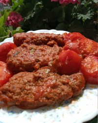 کتلت گوشت و سبزی طاعتتون قبول باشه عزیزای دلمم