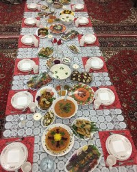 مهمونی شب یلدامون