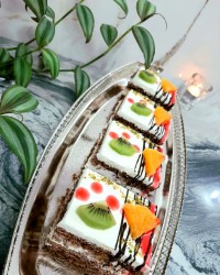 شیرینی تر برشی