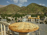 نان روغنی سنتی کرمانشاه برای بار اول