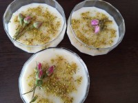 فرنی پسته برا افطار