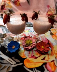 شیک میلک توت فرنگی