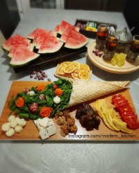 دیزاین ایده تزیین سفره افطار رمضان افطاری ساده رمضان ۱۴۰۰