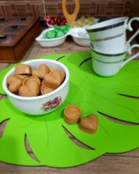شکلات نخودچی