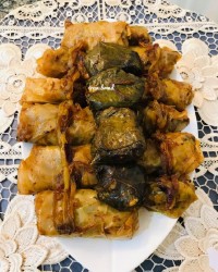 دلمه ی برگ کلم وبرگ انگور