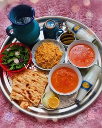 آبگوشت تقدیمی