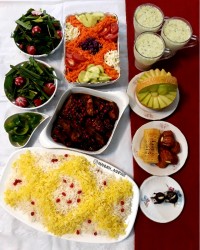 خورش مرغ ناردونی خرمای مدرن