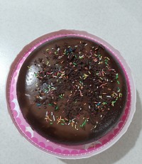 کیک اسفنجی با روکش گاناش