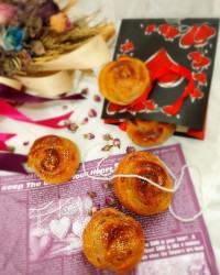 خوشگلا لطفا ورق بزنین