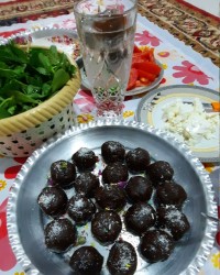 افطار شب بیست ویکم...