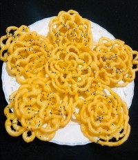 زولبیا خانگی و سالم (بدون افزودنی)